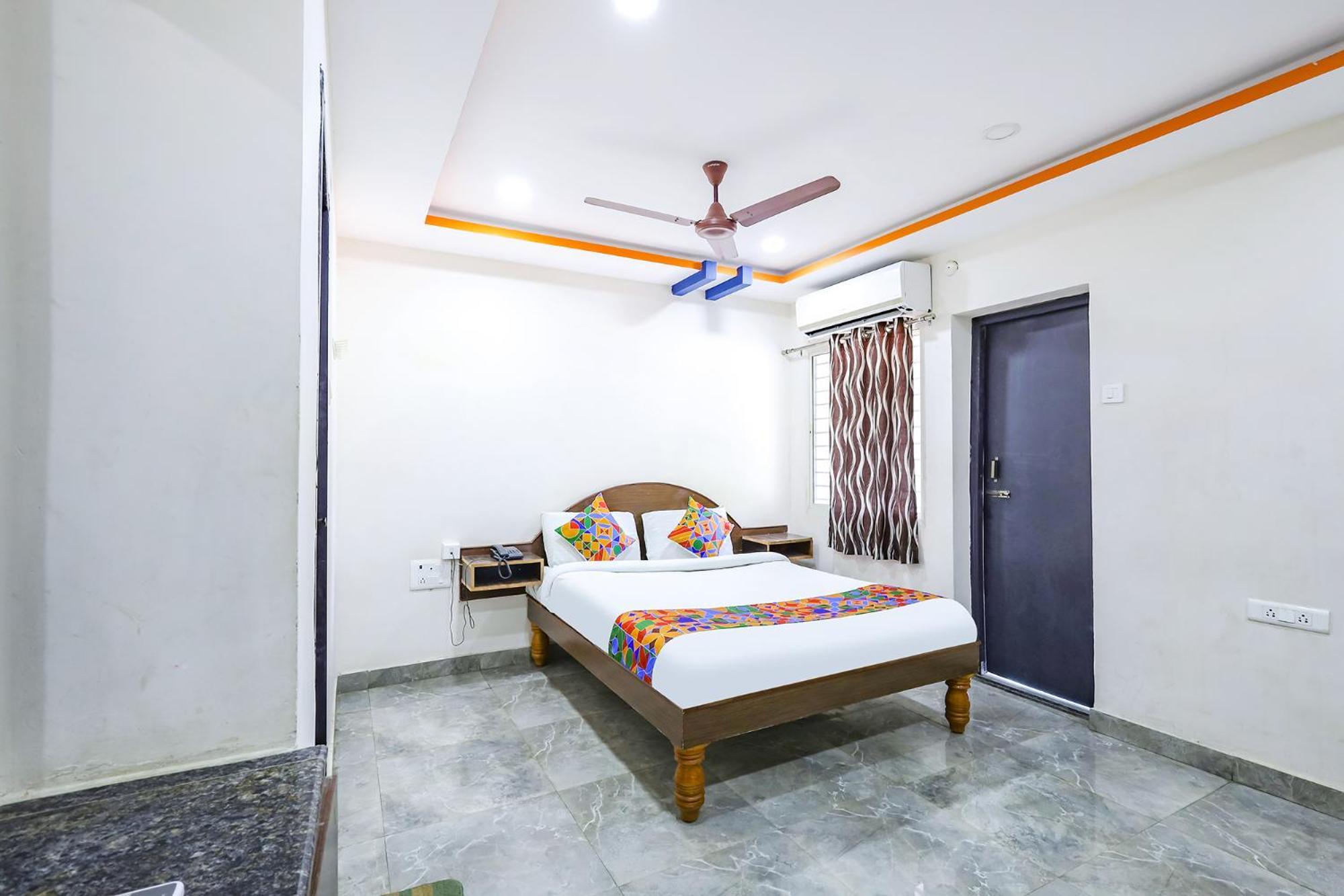 Capital O Lakshmi Residency Hotell Tirupati Exteriör bild
