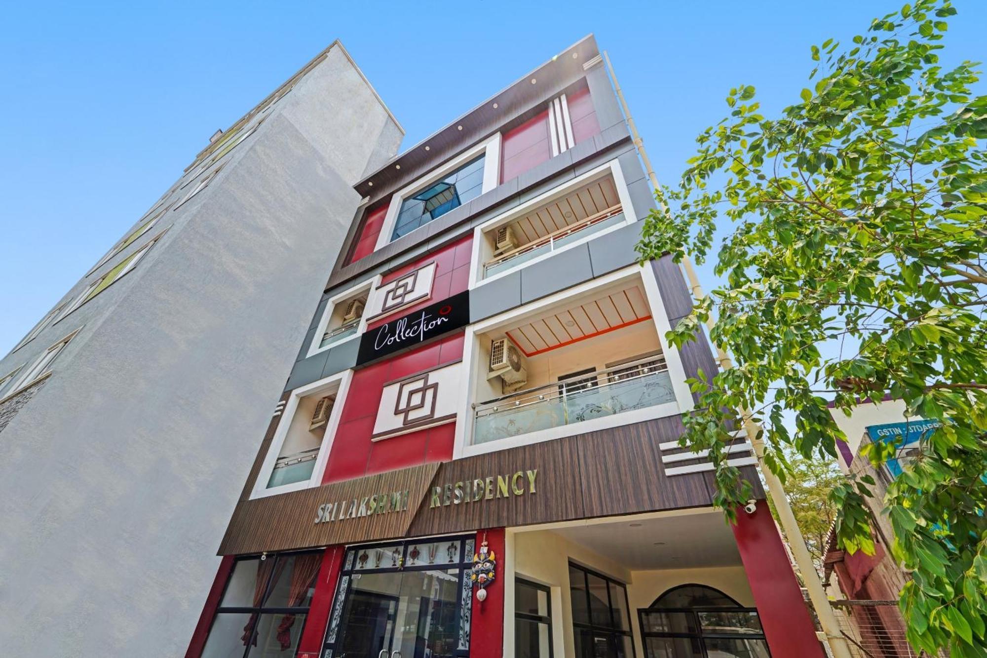 Capital O Lakshmi Residency Hotell Tirupati Exteriör bild